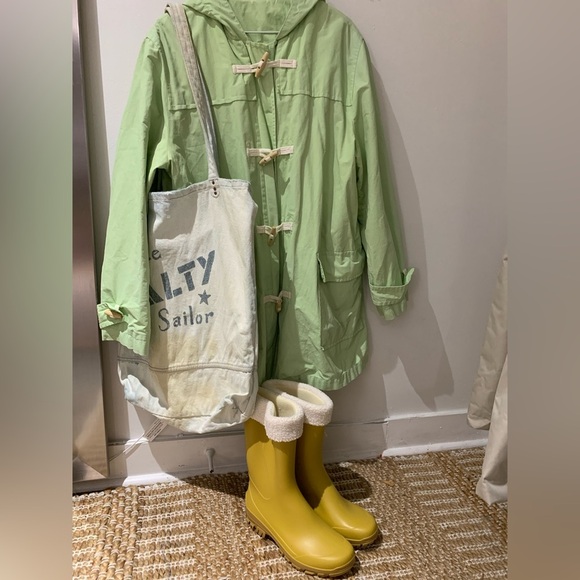 Cutest rubber boots ever - Picture 2 of 7